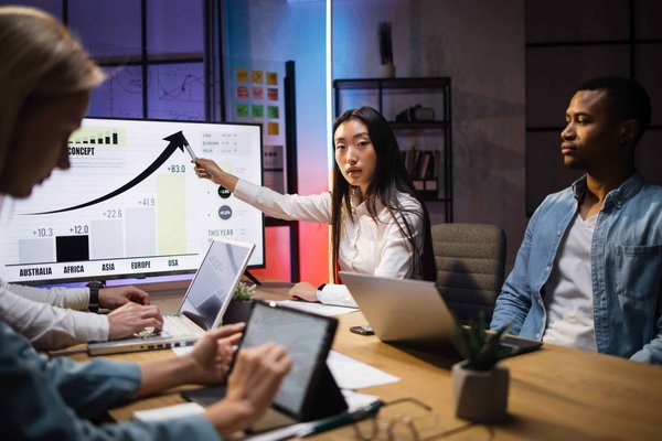 How Can AI-Powered Analytics Enhance Real Estate Investment Decision Making?